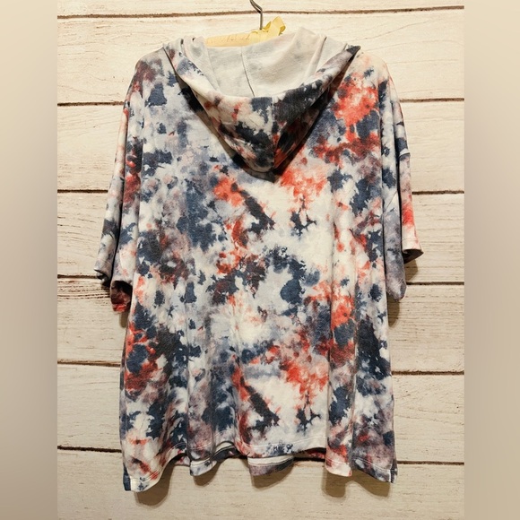 Short Sleeve Tie-Dye Zip-Up Hoodie Size 18/20 Lightweight Summer Fashion Casual - Picture 2 of 8